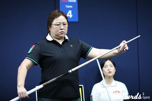 뱅크샷 7개로 21이닝 만에 25:15로 승리한 김경자.