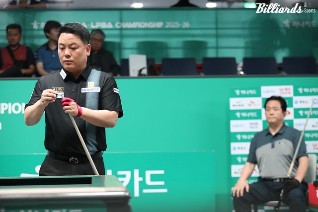 조재호는 1세트 2이닝에 끝내기 13점타 하이런을 터트리며 2차 투어를 화려하게 출발했다.