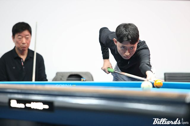 '99년생 신예' 전재형이 13ㅇ리 열린 드림투어 개막전 512강부터 128강전까지 세 경기 연속 2.5 이상 애버리지를 기록하며 승리를 거뒀다.&nbsp; 빌리어즈앤스포츠 DB