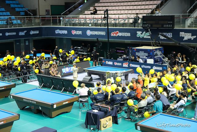 남자 캐롬 결승전 시작 전 SOOP의 대표 음악 콘텐츠인 ‘락케스’의 특별 공연이 펼쳐졌다.