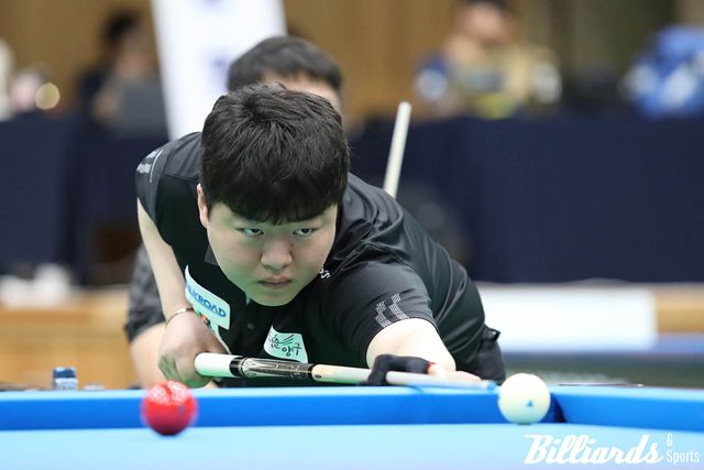 캐롬 3쿠션 남자 개인전 우승을 차지한 조명우.