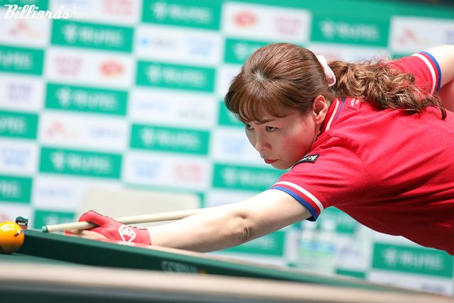 이신영(휴온스)이 2일 열린 하나카드 LPBA 챔피언십 32강전에서 한지은(에스와이)을 세트스코어 3-0으로 꺾고 16강에 진출했다.&nbsp; 사진=고양/이용휘 기자