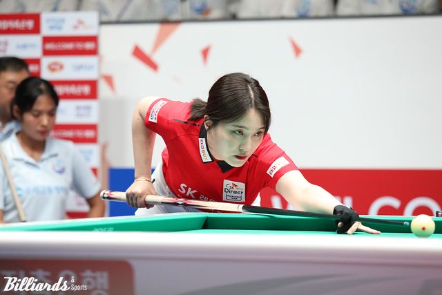 6세트에서 우리금융캐피탈의 간판 스롱 피아비(캄보디아)를 꺾은 SK렌터카 강지은.&nbsp; 사진=고양/이용휘 기자