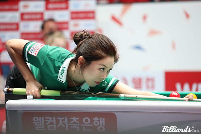 김가영(하나카드)이 23일 오후 3시 30분에 시작하는 프로당구 PBA 팀리그 1라운드 2일 차 경기 에스와이전에서 2세트와 6세트에 출전한다.&nbsp; 사진=고양/이용휘 기자