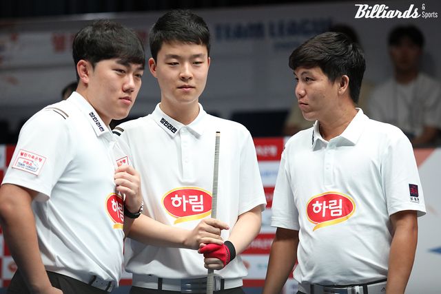 하림 리더 김준태와 김영원, 응우옌프엉린(왼쪽부터).