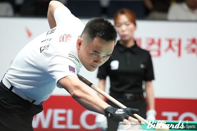 첫 경기부터 응우옌프엉린과 불꽃 활약을 펼친 쩐득민.