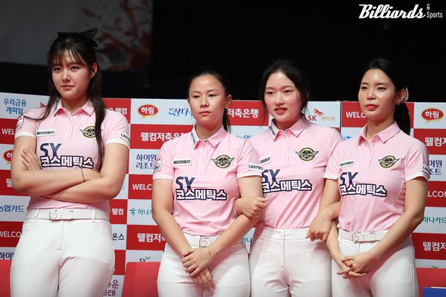 에스와이의 권발해 응우옌호앙옌니 한지은 이우경(왼쪽부터).