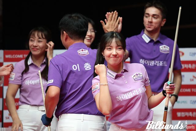 하이원리조트가 3연승을 거두고 5위에 올랐다. 전지우는 이번 1라운드 2일차부터 4세트 혼합복식에 출전해 전승을 거뒀다. 사진=고양/이용휘 기자