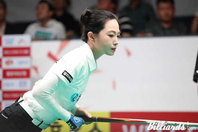 6세트에 출전한 차유람(휴온스)은 7:6으로 앞서며 김가영을 압박했지만, 마지막 8이닝에 역전패를 당하고 말았다.