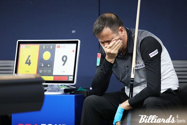 마지막 2점을 완성할 뱅크샷을 놓친 륏피 체네트가 심각한 표정으로 앉아 있다. 사진=고양/이용휘 기자