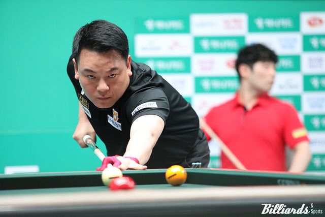 조재호(NH농협카드)가 5일 열린 하나카드 PBA 챔피언십 16강전에서 이길수를 3-1로 꺾고 8강에 진출했다.&nbsp; 사진=고양/이용휘 기자