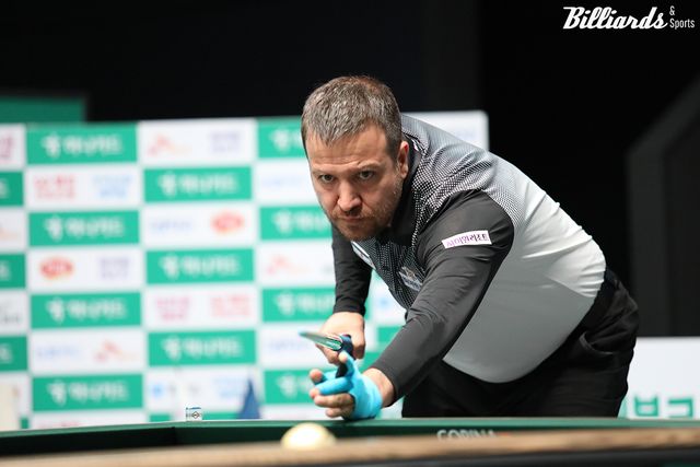 8강전에서 한국의 김준태(하림)를 세트스코어 3-0으로 꺾고 준결승에 올라온 륏피 체네트(하이원리조트).