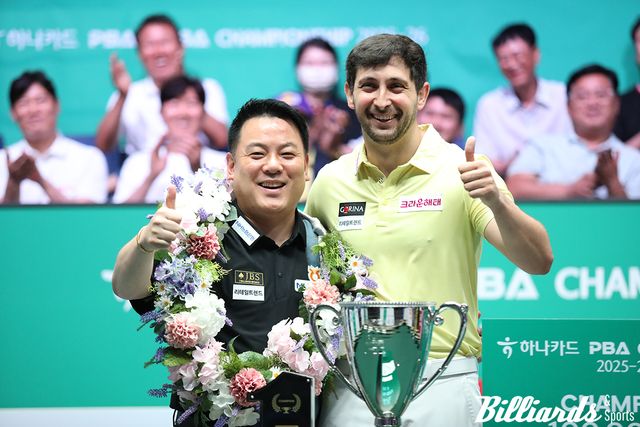 준우승자 조재호와 우승자 마르티네스.