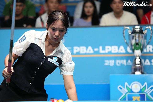 스롱은 뱅크 샷 9개를 성공시키며 애버리지 1.533을 기록해 역대 결승전 최고 애버리지를 작성했다.