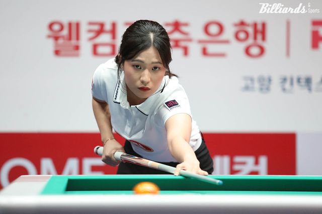 박정현은 1라운드에서 6세트에 스롱에게 2점 차로 역전승을 거뒀다.