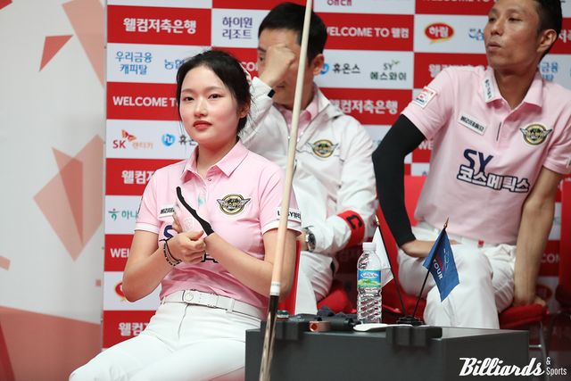 에스와이 한지은은 4세트 혼합복식에서만 리더 황득희와 호흡을 맞춘다.