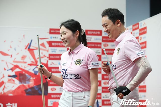 4세트에서 환상의 호흡을 과시한 한지은과 황득희는 공타 이닝 없이 4이닝 만에 9:2로 승리했다.&nbsp;