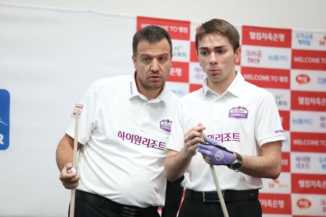 1세트에 남자복식을 합작한 륏피 체네트와 부라크 하샤시는 각각 3세트와 5세트 승리를 추가하며 이날 4세트 승리 중 3세트를 담당했다. 사진=이용휘 기자