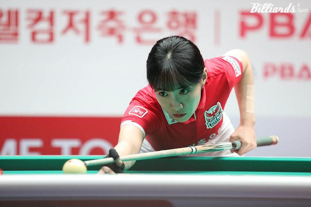 4세트 혼합복식에서 산체스와 승리를 거둔 최혜미.