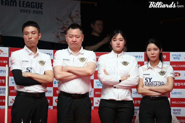 2연패로 부진한 에스와이 벤치 모습. 왼쪽부터 최원준1, 서현민, 권발해, 이우경.&nbsp; 사진=고양/이용휘 기자