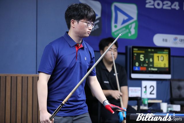 황정석은 이번 선발전에서 좋은 경기력을 보이며 5위에 올라 추가 선발 기회를 얻었으나 UMB의 연령 제한에 걸려 세계주니어3쿠션선수권대회 출전이 불발됐다.