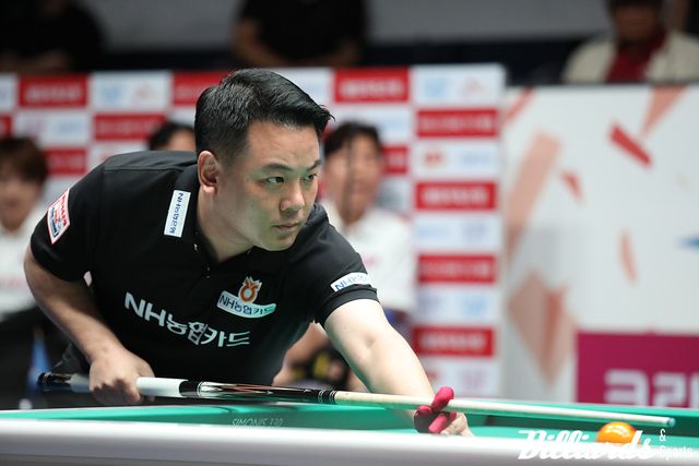 3세트에 나선 NH농협카드의 조재호.