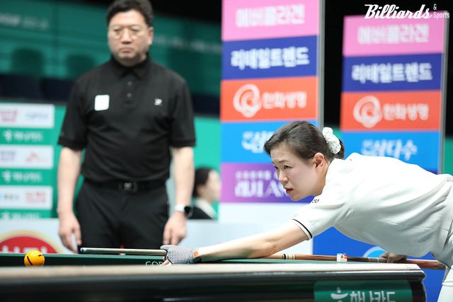 전지우를 꺾고 64강에 진출한 이지연1.