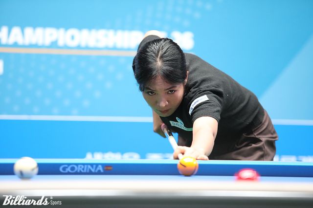 스롱 피아비(우리금융캐피탈)가 5일 오후 8시 10분에 벌어진 3차 투어 64강전에서 응우옌호앙옌니(에스와이)를 꺾고 32강에 진출했다.&nbsp; 사진=고양/이용휘 기자