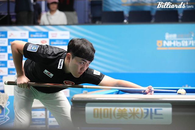 세계랭킹 1위를 지낸 김준태와 최성원(휴온스)이 프로당구 정규투어에서 첫 승부를 벌인다.