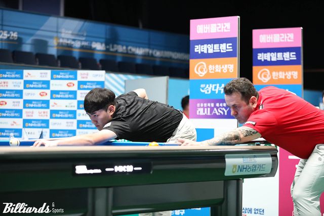 김준태 vs 모랄레스의 128강전 뱅킹 장면.