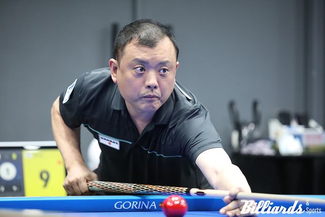 하이런 13점을 기록하며 세트스코어 3-0으로 승리한 신대권.