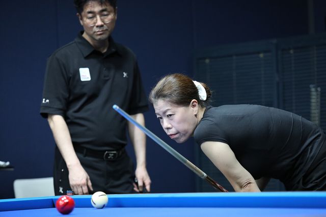 박수향을 꺾고 8강에 오른 이마리.