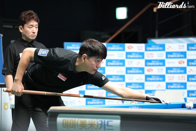 프로당구 데뷔 이래 처음으로 1부 투어 16강에 올라온 '당구 해설자 출신' 강상구.