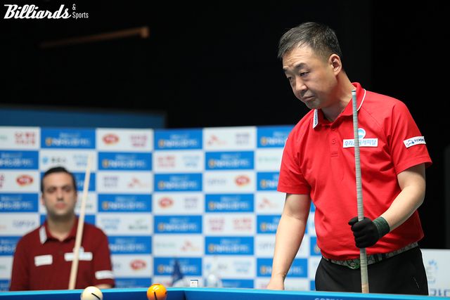 엄상필은 1세트를 15:7로 승리한 후 2세트를 15:13, 3세트는 14:3으로 따내 3-0의 완승을 거뒀다.