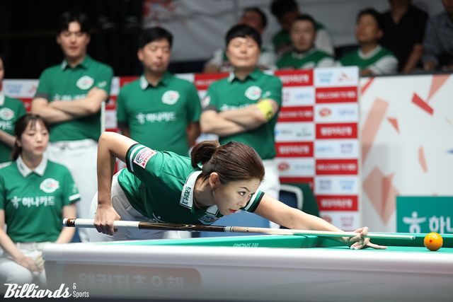 김가영은 웰컴저축은행전에 30차례 출전해 16승 14패와 승률 53.33%를 기록하고 있다.