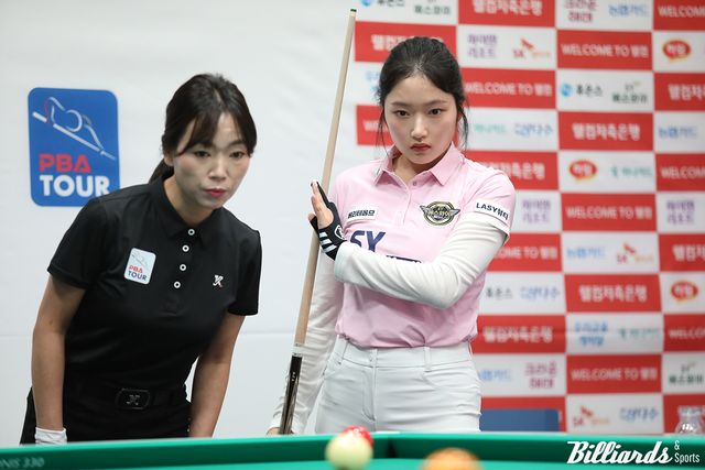 6세트 여자단ㄷ식에서 한지은은 김세연(휴온스)을 9:7(6이닝)로 꺾고 3-3 동점을 만들었다.