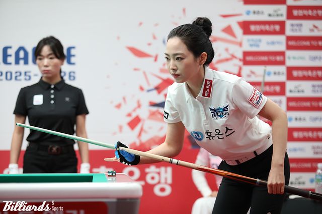 3라운드에서 1, 2일 차 경기에 개인사정으로 결정한 차유람(휴온스)은 이날 3일 차 4세트 혼합복식에 출전해 승리를 거뒀다.