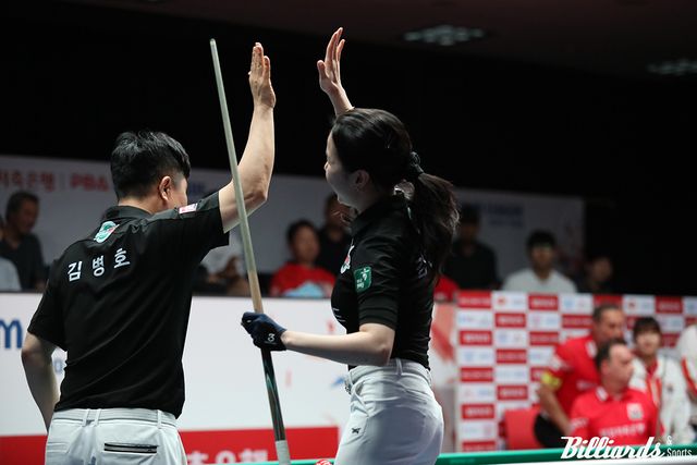 하나카드가 17일 열린 PBA 팀리그 3라운드 4일 차 경기에서 하림을 4-2로 꺾고 선두를 지켰다. 사진=이용휘 기자