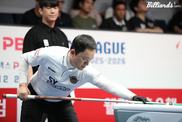 7세트에서 역전승을 거둔 황득희(에스와이).