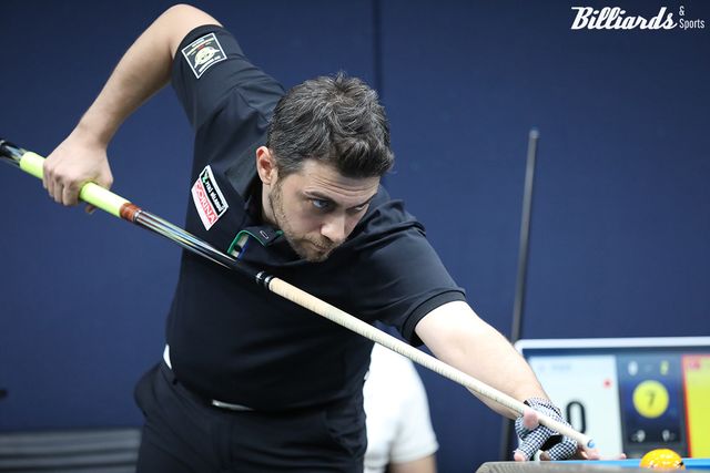 잔 차파크(튀르키예)는 3-0으로 배정후에게 승리했다.