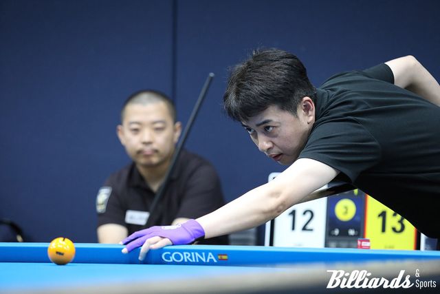 박승희2를 승부치기로 꺾고 64강에 오른 김기혁은 김정규와 32강 진출을 놓고 경쟁을 벌인다.