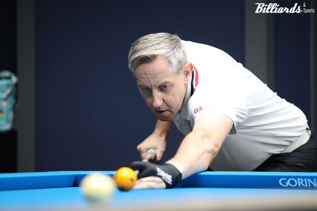 에디 레펀스(SK렌터카)느 애버리지 2.5와 하이런 9점 등 맹타를 휘두르며 64강에 진출했다.&nbsp;