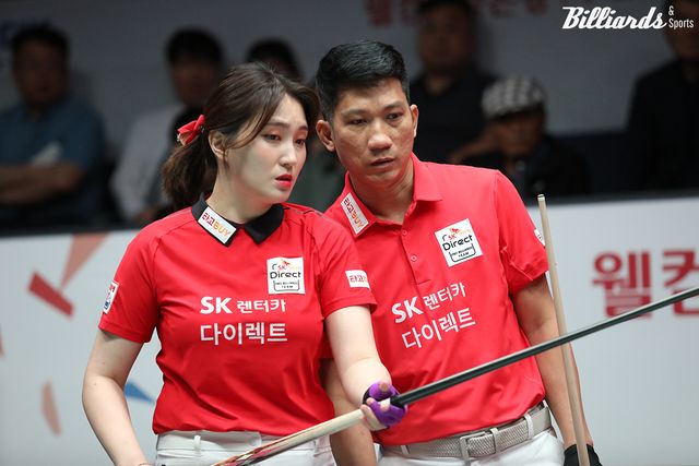 4세트 혼합복식에서 승리하며 3-1을 만든 SK렌터카 강지은-응오딘나이.