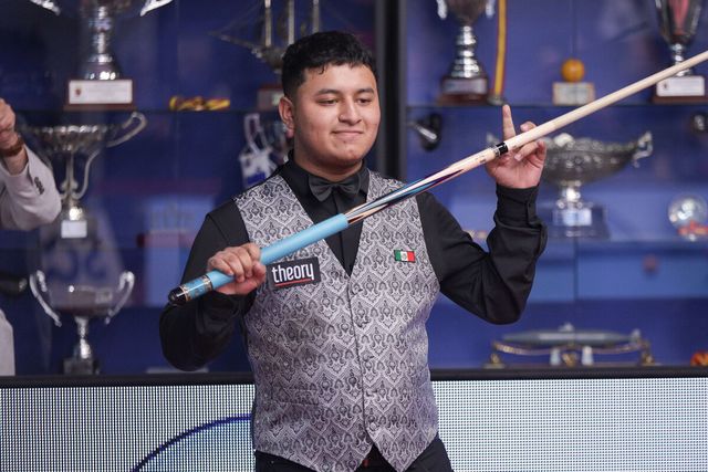 김도현을 꺾고 결승에 진출한 우발도 산체스(멕시코).