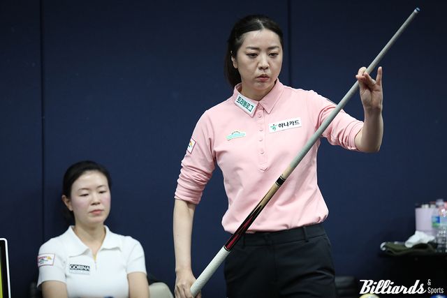 사카이 아야코(하나카드)는 이지연1을 21:14로 꺾고 32강에 진출했다.