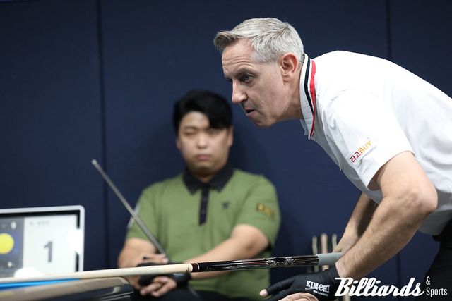 홍종명을 꺾고 64강에 오른 에디 레펀스.