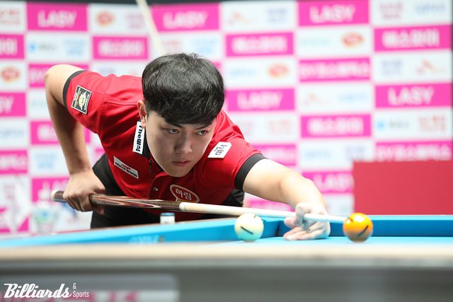 김준태(하림)는 승부치기에서 1 대 0으로 한동우를 꺾고 64강에 진출했다.