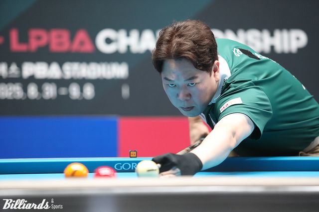 강동궁(SK렌터카)이 128강전에서 애버리지 2.368의 맹타를 휘두르며 와일드카드 최율을 3-0으로 제압하고 64강에 진출했다.&nbsp; 사진=고양/이용휘 기자