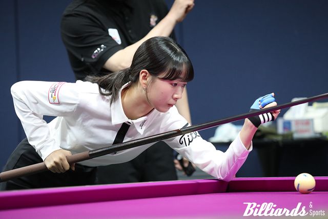 한슬기를 상대로 3-0의 승리를 거두고 두 대회 연속 16강에 오른 전어람.