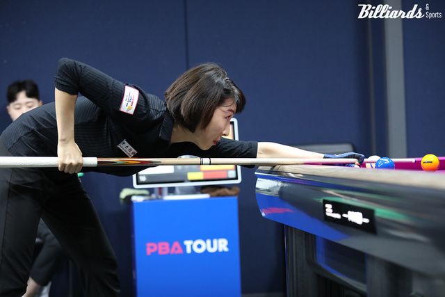 김세연과 경기 중반까지 대등한 승부를 연출한 김보름.